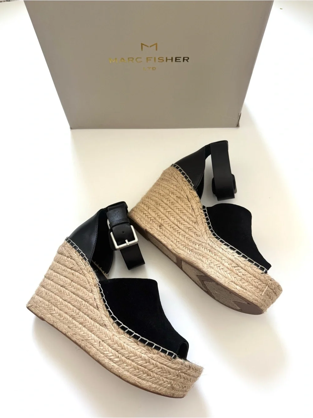 Marc Fisher beautiful pair